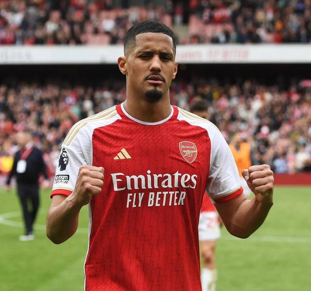 开云官网包含里程碑夜埃因霍温外线爆发，英超关键时刻刷纪录，底气十足，年轻球员得到机会的词条