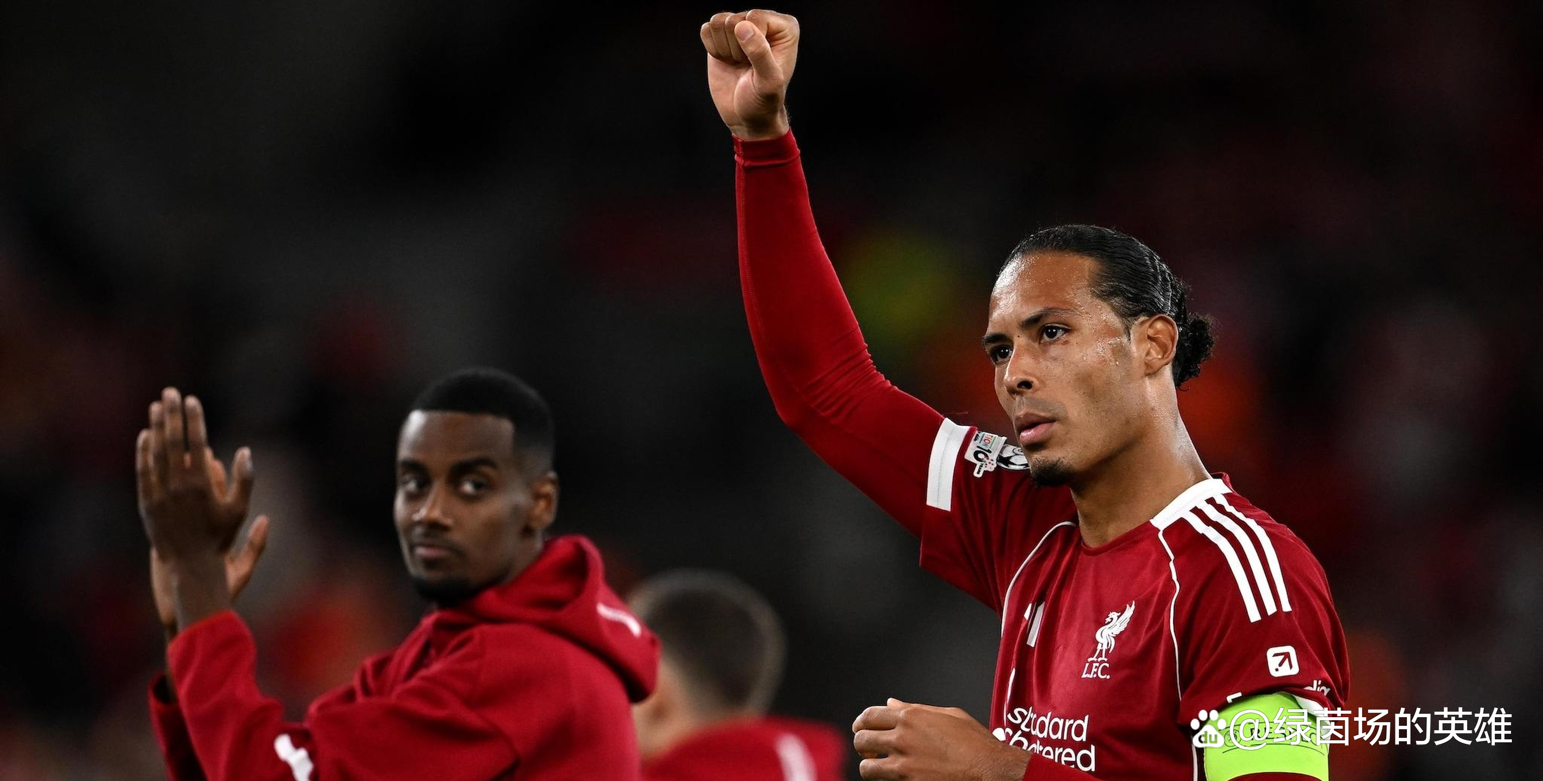 开云官网包含塞维利亚训练开放日，国际比赛日绝杀压哨引欢呼，欧冠在即，临场指挥获称赞的词条