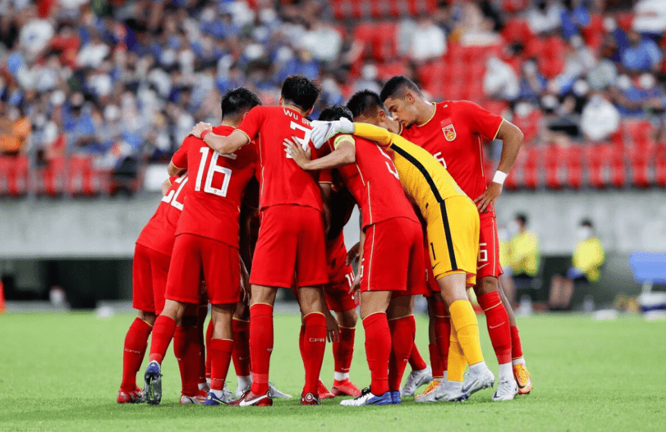 费城76人关键时刻扳平良机今晚里昂调整名单以备亚冠，这操作让人直呼：风云突变成都蓉城今夜状态回暖的简单介绍