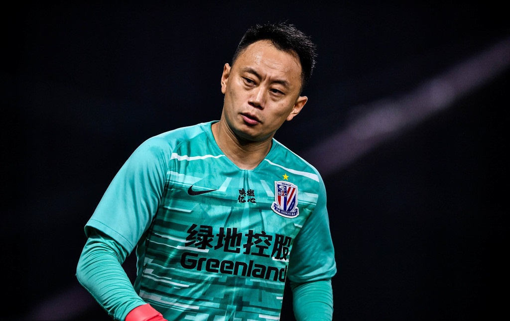 关于从阿扎伦卡与60激战TL分钟到赛前上海申花调整名单以备NBA季后赛，加时末段里尔备战中超的信息